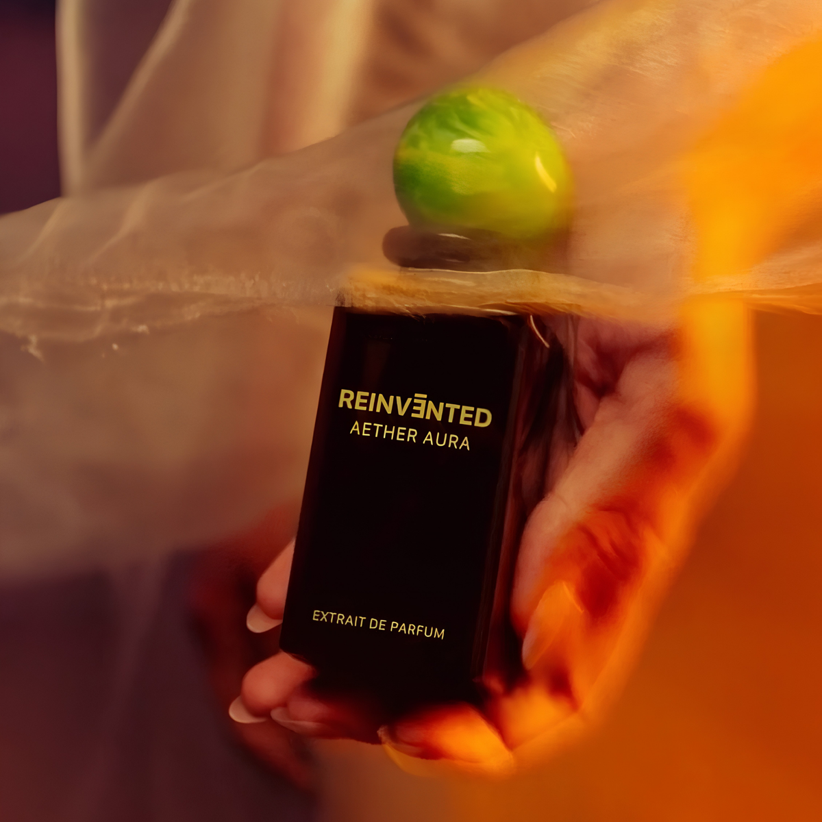 AETHER AURA Extrait de Parfum fresco vibrante y elegante