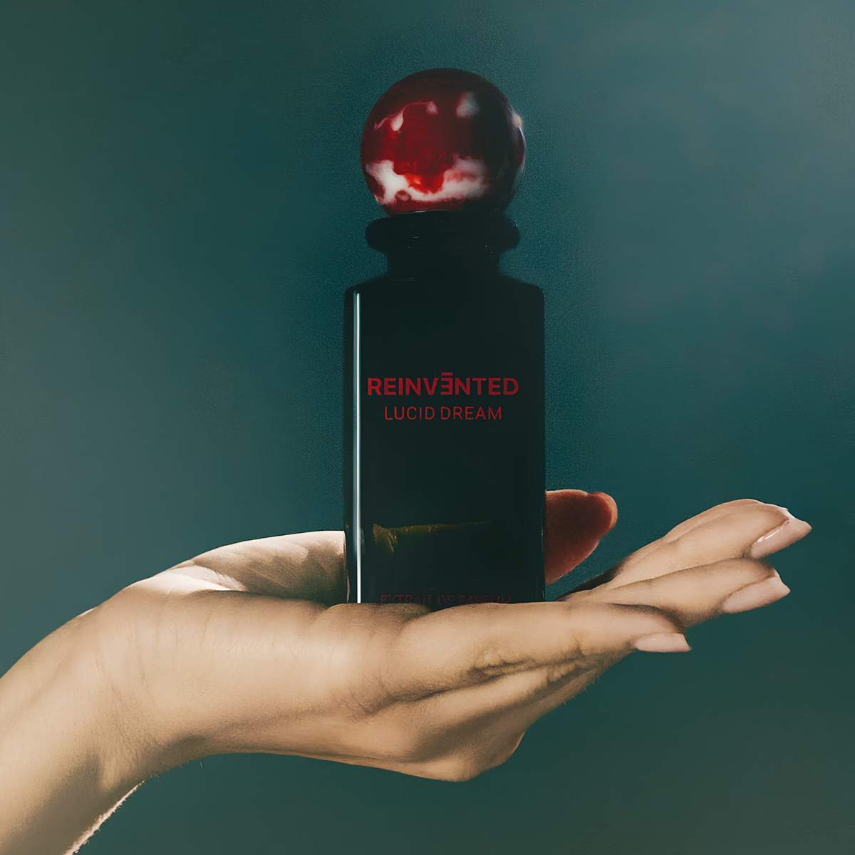 LUCID DREAM Extrait de Parfum etéreo luminoso y envolvente